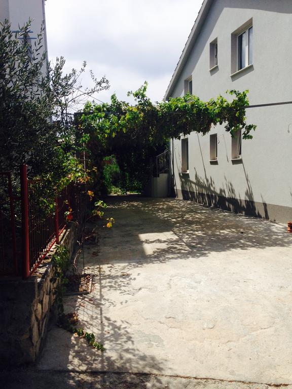 Apartment Ivona Stomorska Εξωτερικό φωτογραφία